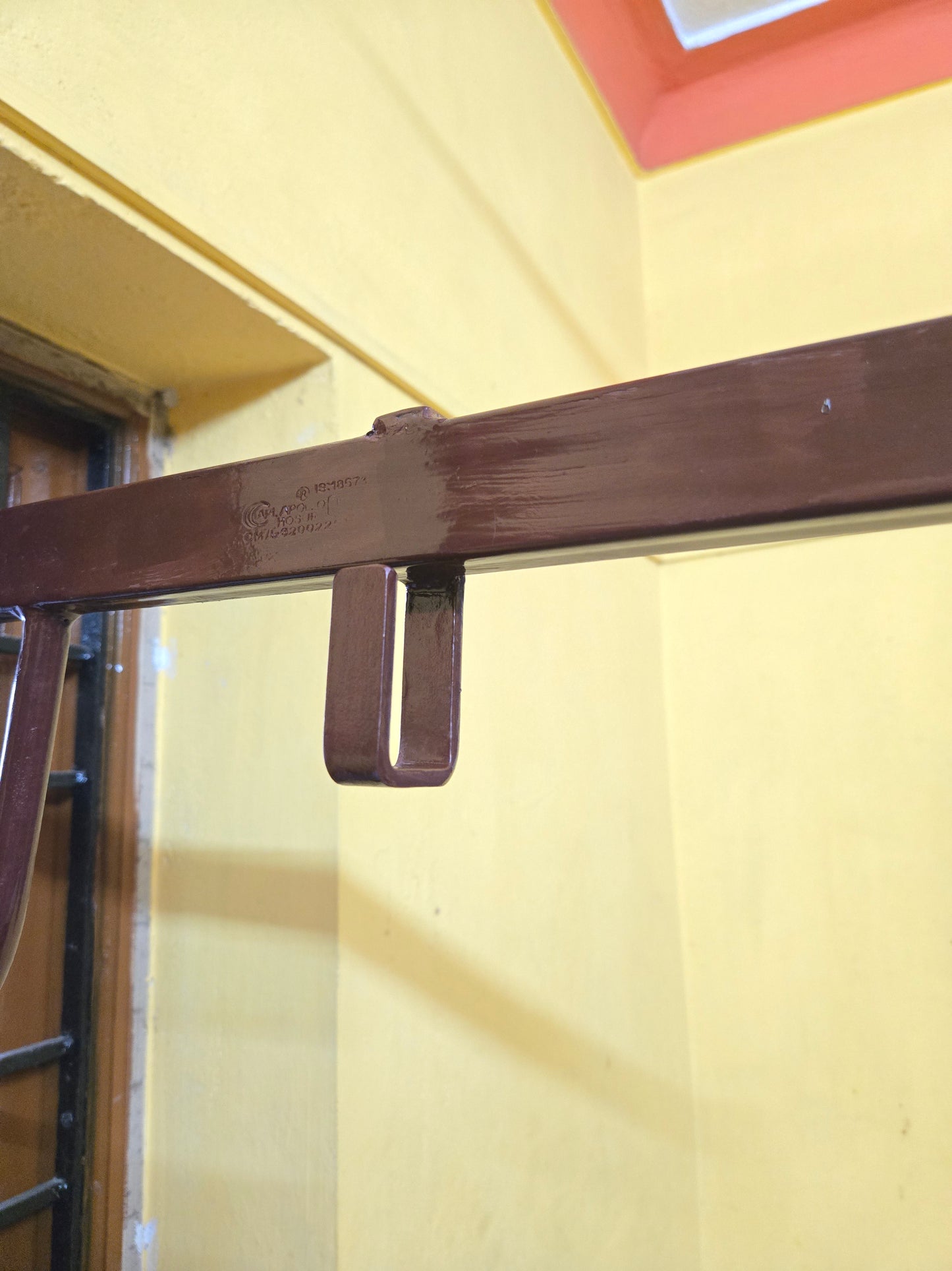 Window Hanger